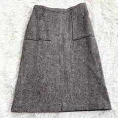 1747 美品✨膝丈ツイードスカート オフィスカジュアル ウール 裏地有り 上品のサムネイル