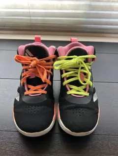 Item thumbnail for item 34be37fe-3847-4e6a-afe3-b0e1b27c7b8e