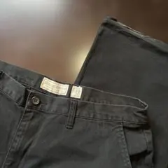 クラシックフィット ブラックチノパン メンズパンツ ストリート系のサムネイル