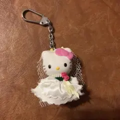 2026年最新】キティウエディングドレスの人気アイテム - メルカリ