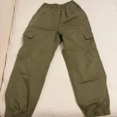 GU カーゴパンツ オリーブ Mサイズのサムネイル