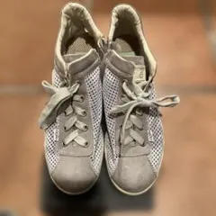 Item thumbnail for item 56bcd731-a0e6-4743-acb2-9c42d871514d