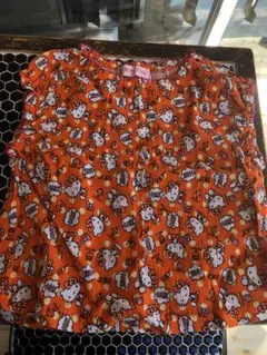 キティちゃんのトップス120cm