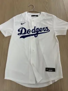 Dodgers 24年優勝記念限定ジャージHernández 8 Mサイズ Dodgers 24年優勝記念限定ジャージHernández 8 Mサイズ - メルカリ