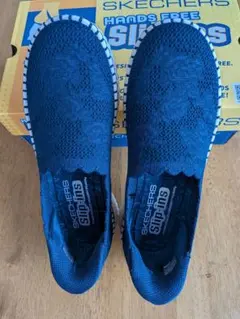 SKECHERS SLIP-INS ネイビー 8号