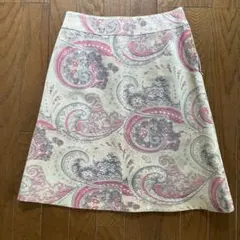 SCAPA レザースカート　ペイズリー柄のサムネイル