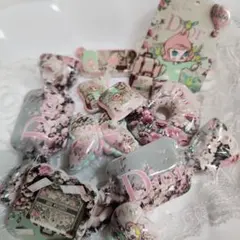 モーリー花柄デザイン ビーズ