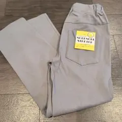 シシュノン新品長ズボン140のサムネイル