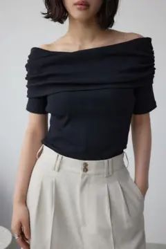 AZUL by moussy オフショルダーリブトップス ブラック 半袖