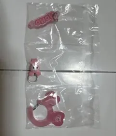 twice Lovelysカラビナフロッキーマスコットモモ