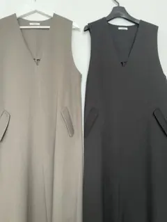 Vネック ロングワンピース　マタニティ 2色セットのサムネイル