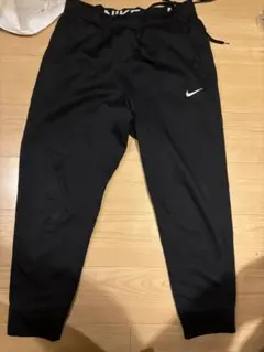 Nike ジョガーパンツ 黒