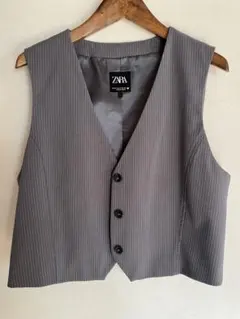 ZARAザラ　グレーベストショート丈