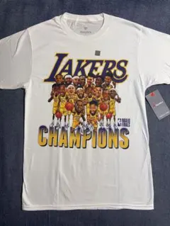 【レア】NBA レイカーズ 2020 チャンピオン Tシャツのサムネイル