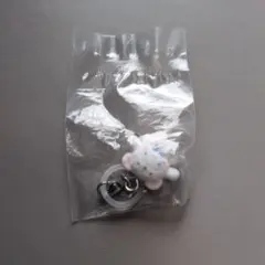 サンリオキャラクターズ めじるしアクセサリー ふわふわスノー シナモロール