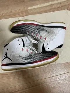 わ*を様 Jordan XXXI ホワイト/ブラック/レッド スニーカー