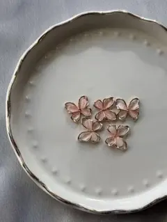 蝶々ピンクネイルパーツ 5個セット