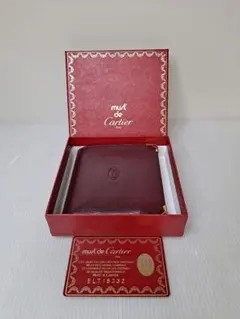 Cartier 財布 コンパクトウォレット 本革 濃紺 中古のサムネイル