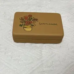 【未使用】ジュエリーボックス　アクセサリー収納　鏡付き