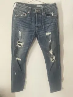 H&M ダメージ加工 ダークブルーデニム