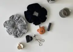 wee9s ノベルティ　ブラック　シュシュのサムネイル
