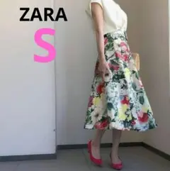 ♥【Instagram掲載】ZARA 花柄プリントフレアスカート