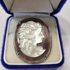 美品 シェルカメオ ブローチ ペンダントトップ 女性像 約4.5cm ケース付