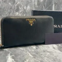 美品✨PRADA ブラック レザー 長財布 ラウンドジップ レッド