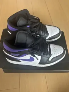 Nike Air Jordan 1 Mid ホワイト/ブラック/パープル
