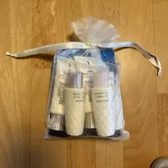 ミキモト　アメニティ　メイク落とし　洗顔　化粧水　乳液　マスク　ローション