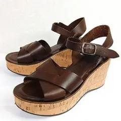 【極美品】CORSO ROMA 9 ウエッジサンダル 厚底 ブラウン 23cmのサムネイル