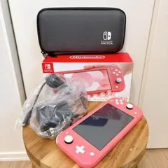 Nintendo Switch Lite　ピンク本体　箱付き　ケース付き