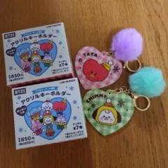 BT21 ポンポンつき アクリルキーホルダー　TATA CHIMMY