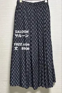 サルーン　SALOON　プリーツスカート　ネイビー　両脇ポケット丈　86㎝　新品のサムネイル