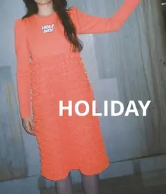 HOLIDAY　ホリデイ　フリルワンピース　美品のサムネイル