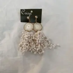 Crisp クリスプ イヤリング ハンドメイド 大きめ 白