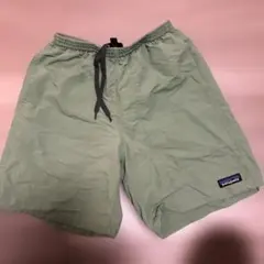 patagonia バギーズショーツ グリーン