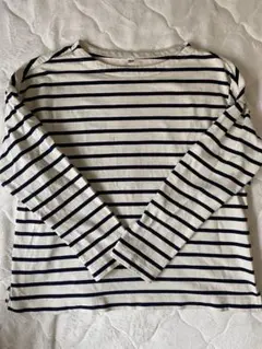 UNIQLO ストライプ 長袖Tシャツ