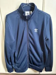 adidas ネイビー ジップアップジャージ