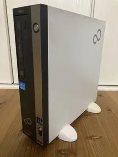 富士通 ESPRIMO D551/DX デスクトップPC 本体のサムネイル