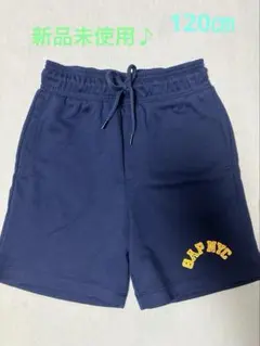 新品未使用♪ GAP ハーフパンツ　120㎝