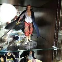 一番くじ ワンピース 新四皇 シャンクス フィギュアのサムネイル