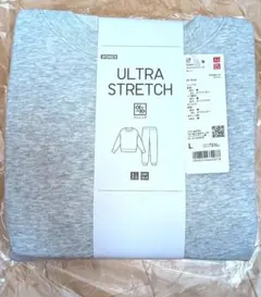 新品タグ付き　ユニクロ　ウルトラストレッチセット　ルームウェア　パジャマ　グレー