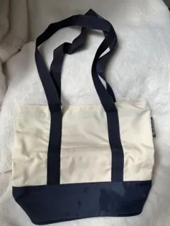 ミスタードーナツ　ミスドクラブ　アイボリーとネイビーのトートバッグ