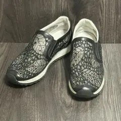 Bo Derek ボデレク レース×スタッズ スリッポンスニーカー 23.5