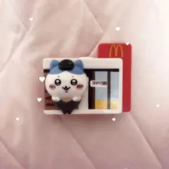 マクドナルド ハッピーセット ちいかわ ハチワレ カレンダー