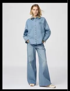 UNIQLO :C ローライズワイドジーンズのサムネイル