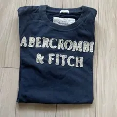 【美品】Abercrombie & Fitch ネイビー ロゴTシャツ