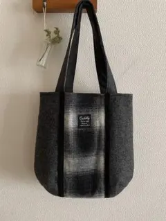 ♪ハンドメイド♪ タックトートバッグ　ウールのグレーチェック柄
