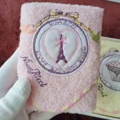 NINA RICCI タオルハンカチ2枚セット 　①
